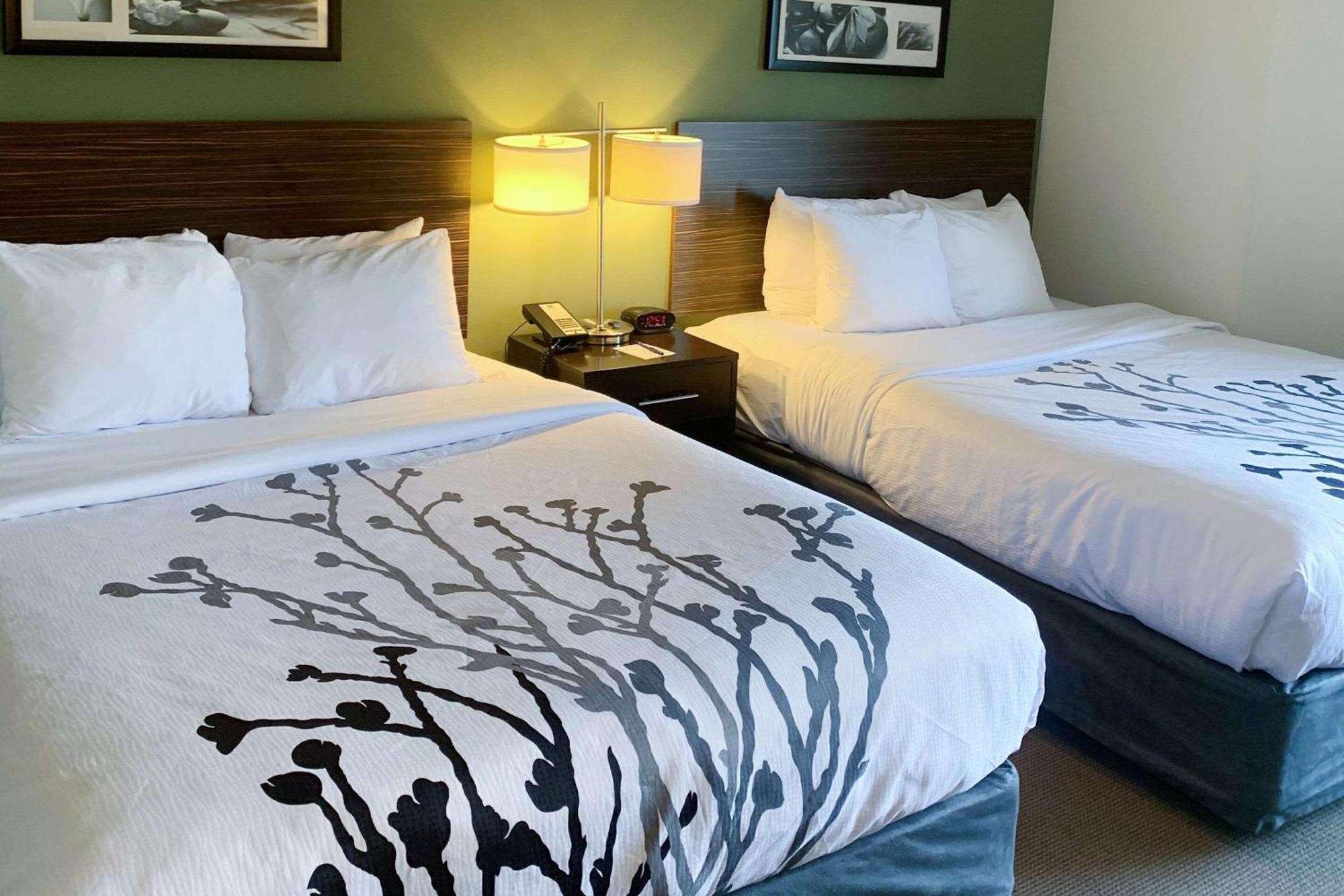 Sleep Inn & Suites Queensbury - Lake George Εξωτερικό φωτογραφία