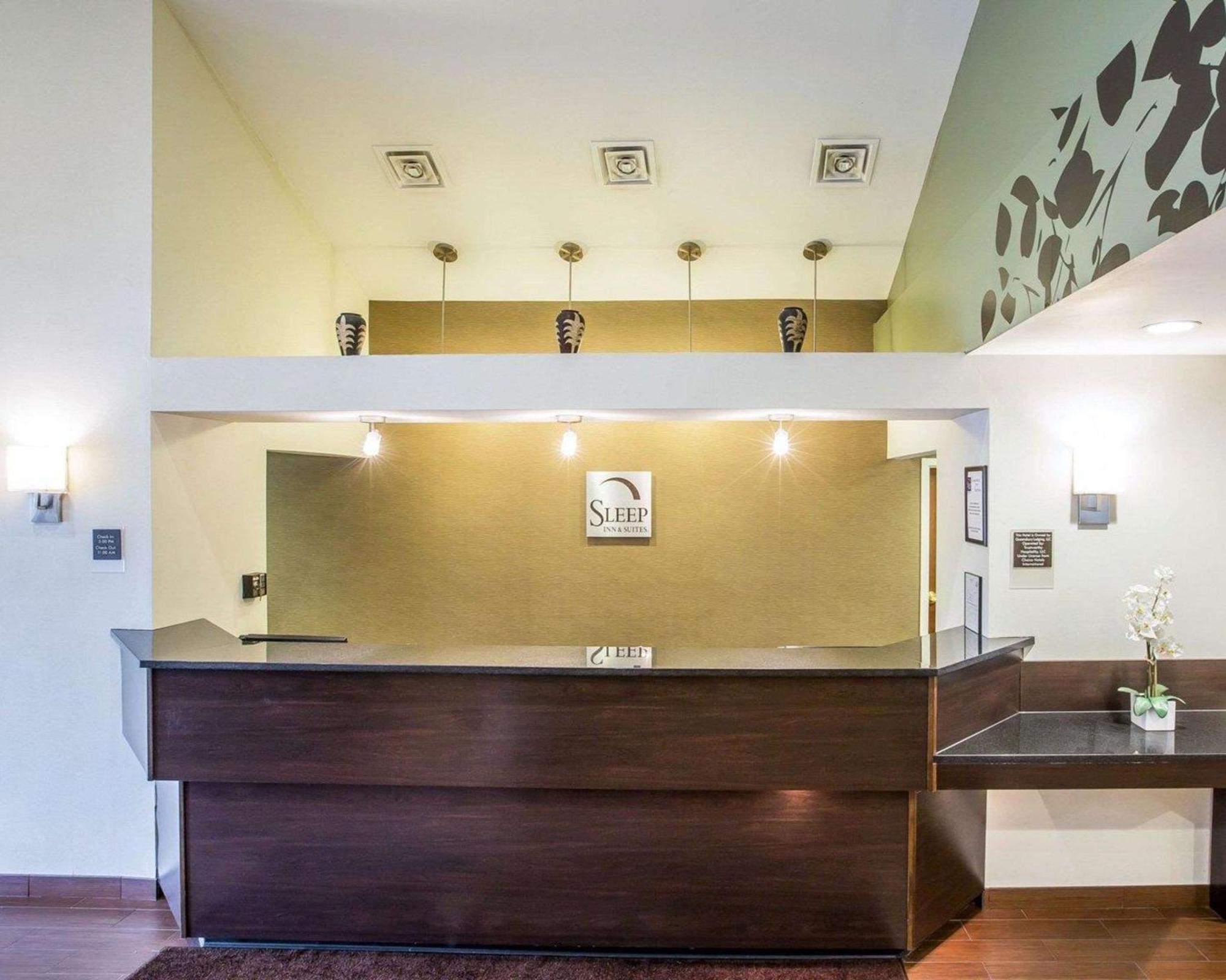 Sleep Inn & Suites Queensbury - Lake George Εξωτερικό φωτογραφία