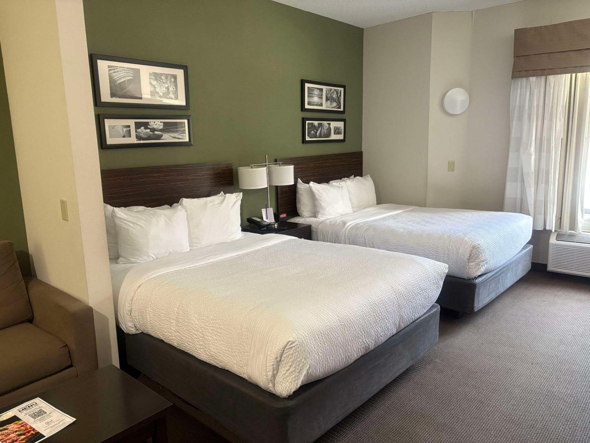 Sleep Inn & Suites Queensbury - Lake George Εξωτερικό φωτογραφία