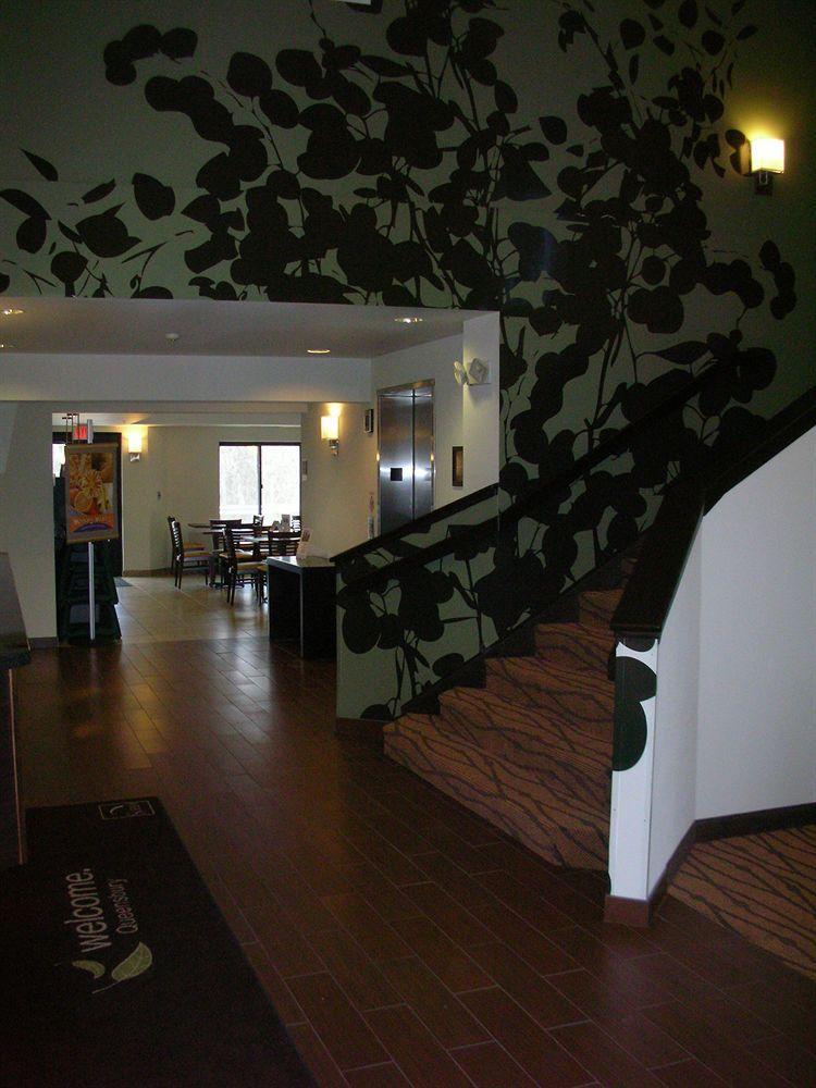Sleep Inn & Suites Queensbury - Lake George Εξωτερικό φωτογραφία