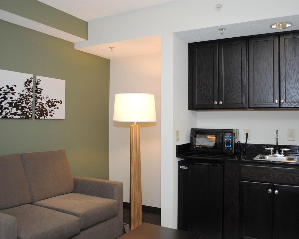 Sleep Inn & Suites Queensbury - Lake George Εξωτερικό φωτογραφία